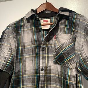 Kids plaid Levi hoodie. Unworn brand new with tags